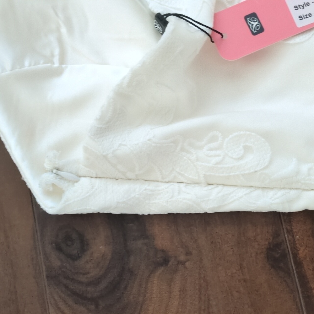 NWT Chi Chi Knee Length Gown - Picture 9 of 9